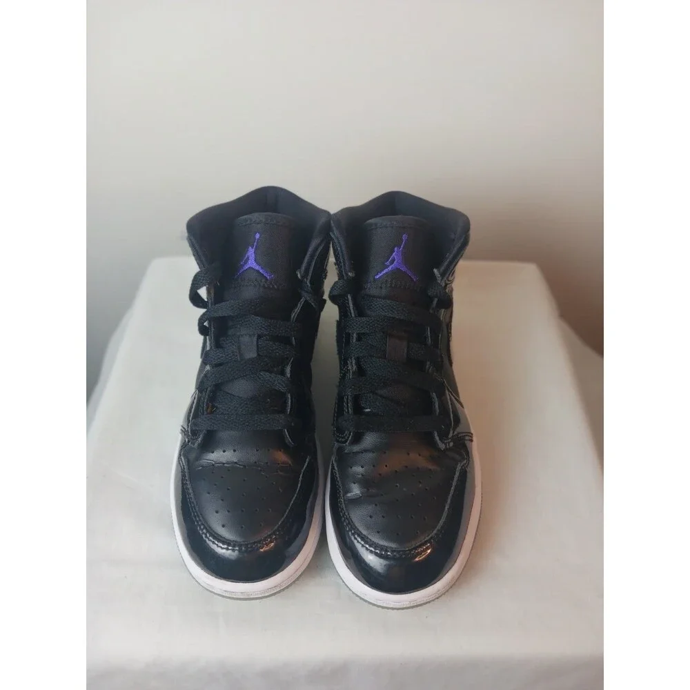 Jordan Air Jordan 1 Mid SE (GS) Black/White/Purple Sneaker 5Y DV1337-004
